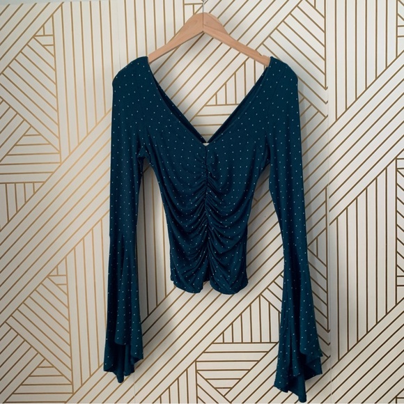 🍀 3/$30 We the Free what a babe polka dot ruched cinched bell sleeve bohemian XS - Picture 4 of 13